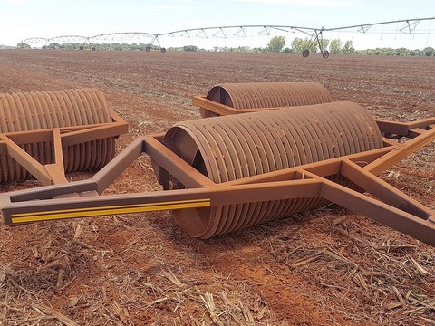 rolinho 4,5 metros rolo destorrador estriado